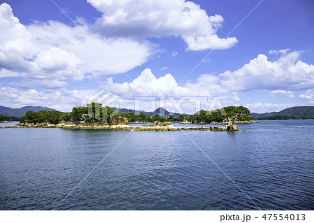 観光船から見た九十九島の美しい風景 （長崎県佐世保市） 47554013