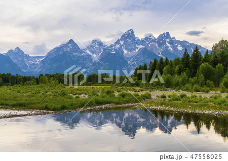 grand teton national park on the day. grand teton national park on the day. 47558025