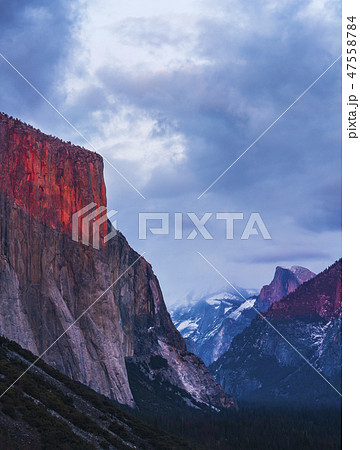 el capital at sunset,Yosemite np,ca,usa. el capital at sunset,Yosemite np,ca,usa. 47558784