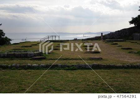 勝連城 二の郭 47564291