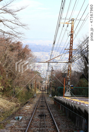 ケーブルカーの線路 47567960