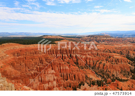 Panorama from Bryce Canyon National Park, USA 47573914
