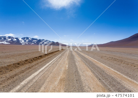 Bolivian dirt road view,Bolivia 47574101