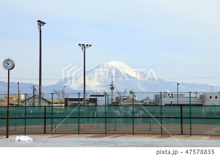 長浜市から見る伊吹山（滋賀県） 47578835