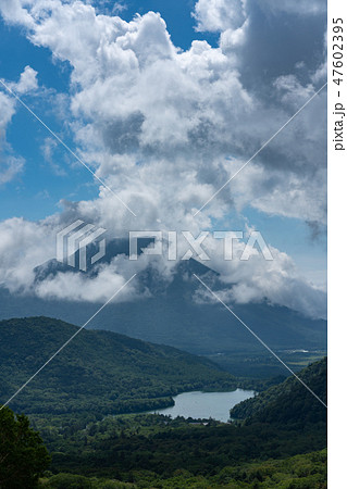 栃木県日光市　湯元　湯ノ湖　男体山　戦場ヶ原　（8月） 47602395