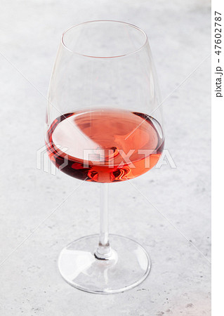 Rose wine glass 47602787