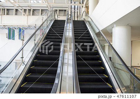 2基のエスカレーター 2基のエスカレーター 47611107