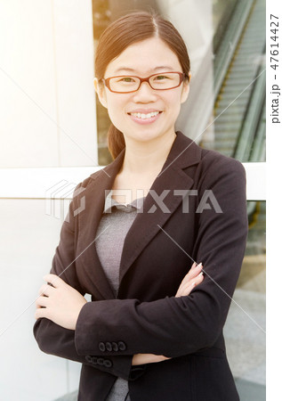 Asian executive portrait Asian executive portrait 47614427