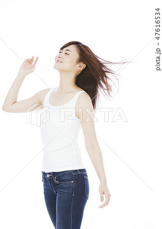 ビューティー　ヘアケア　女性 47616534