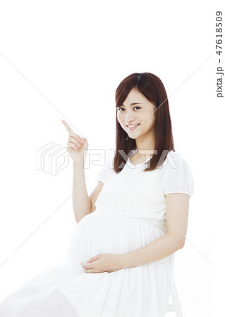妊婦　妊娠　マタニティ　女性 47618509