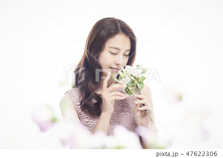 若い女性 韓国人 ビューティー 47622306