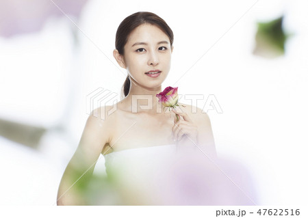 若い女性 韓国人 人 47622516