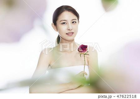 若い女性 韓国人 人 47622518