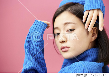 きれいな女性のポートレート きれいな女性のポートレート 47623912
