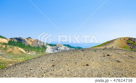 磐梯吾妻スカイライン・浄土平の風景(吾妻小富士からの眺め) 磐梯吾妻スカイライン・浄土平の風景(吾妻小富士からの眺め) 47624736