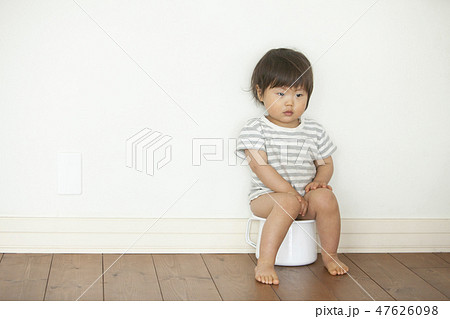 トイレトレーニング トイレトレーニング 47626098
