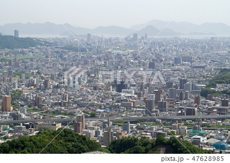 権現山から広島市内の眺め 権現山から広島市内の眺め 47628985
