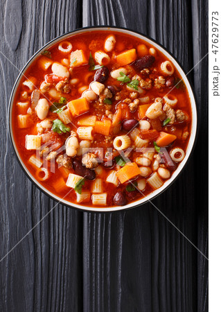 Traditional fagioli soup with vegetables 47629773