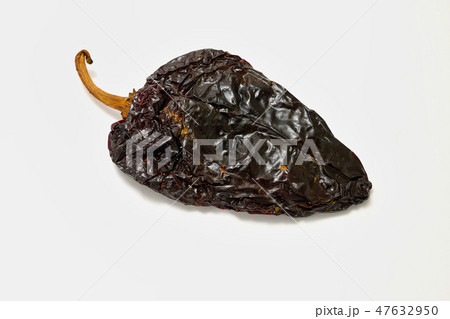 チレ・アンチョ　chile ancho 47632950