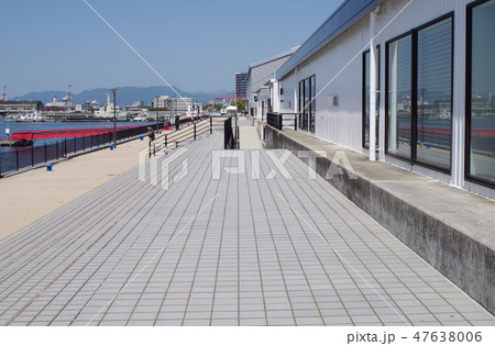 宇品波止場公園の海岸通りの景色 47638006