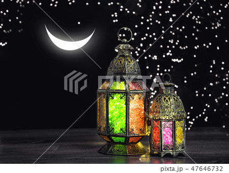 Oriental light lantern moon stars Arabic decoratio Oriental light lantern moon stars Arabic decoratio 47646732
