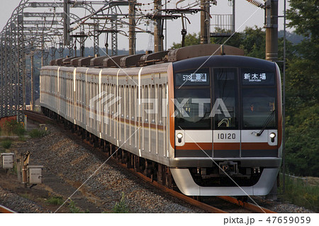 東武東上線直通の地下鉄有楽町線10000系 47659059
