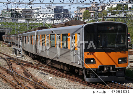 東急田園都市線を行く東武伊勢崎線50050系（押上行） 47661851