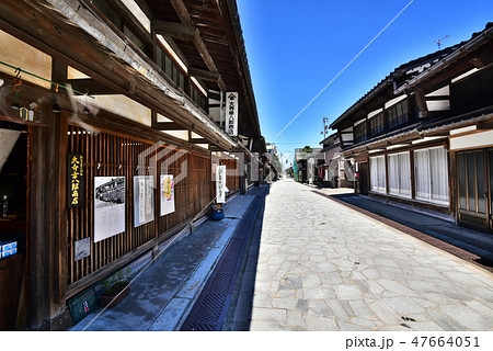 高岡市　金屋町の町並み 47664051