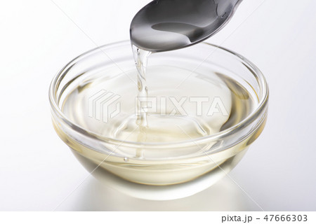 味醂を掬う 味醂を掬う 47666303