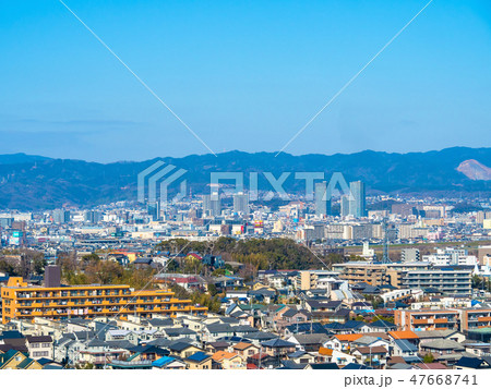 枚方市と高槻市の街並 47668741