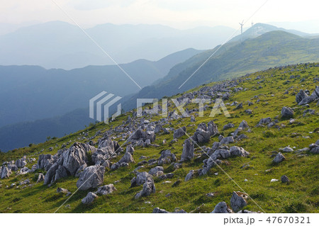 【愛媛・高知県】四国カルスト（日本三大カルスト） 47670321