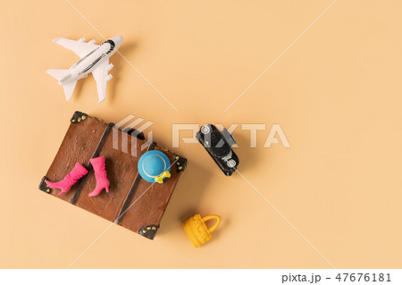 Miniature travel accessories and items 47676181