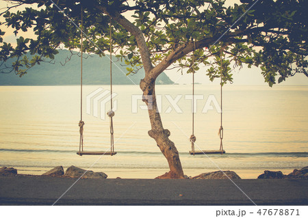 Sunrise on the tropical beach in Thailand coast 47678871