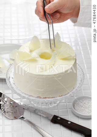 エンジェルフードケーキ 47684430