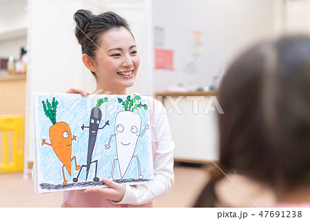 保育士、紙しばい、乳幼児 保育士、紙しばい、乳幼児 47691238