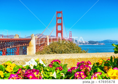 Panorama of the Gold Gate Bridge . 47695678