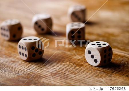 サイコロ 47696268