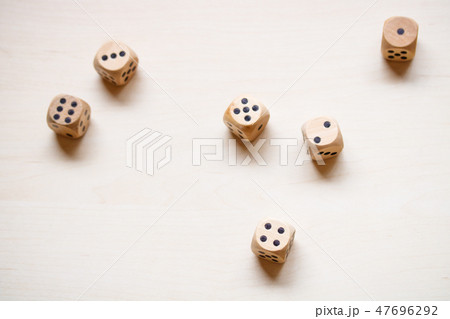 サイコロ 47696292