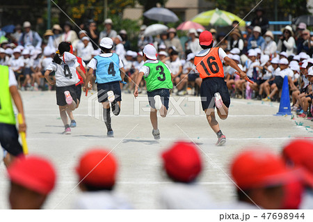 小学校の運動会 小学校の運動会 47698944