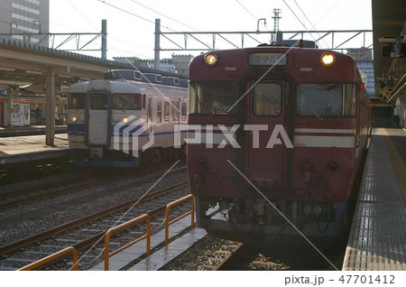 富山駅並び 47701412