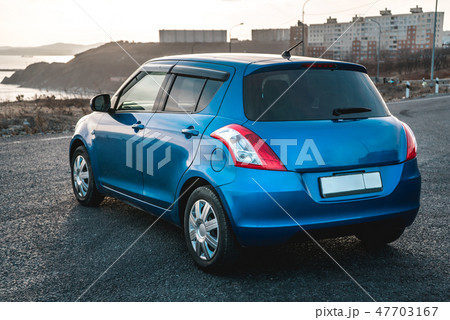 The photo of the blue car The photo of the blue car 47703167