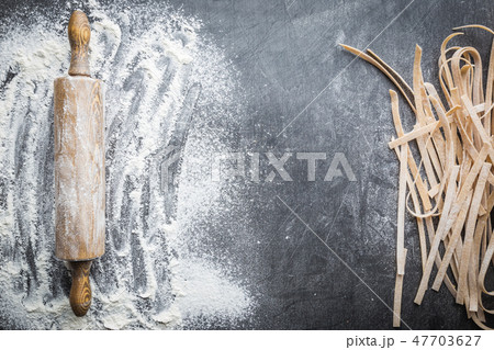 Raw homemade pasta 47703627