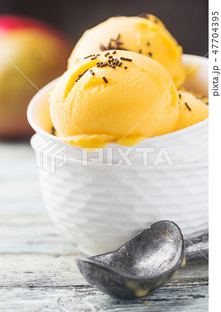 Homemade mango ice cream 47704395