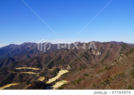 韓国　大邱　八公山の稜線 47704979