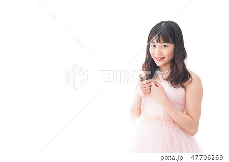 ピンクのドレスを着た花嫁 結婚式イメージ ピンクのドレスを着た花嫁 結婚式イメージ 47706269