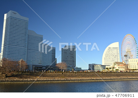 横浜 47706911