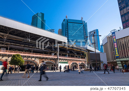 《東京都》新橋駅前 47707345