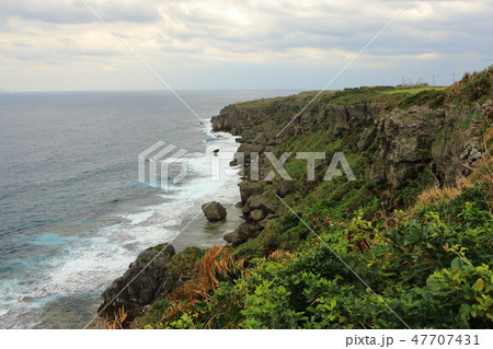 沖縄・伊江島の湧出海岸 沖縄・伊江島の湧出海岸 47707431