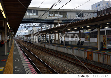 JR芦屋駅のホーム 47709042