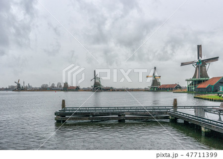 Netherland. Holland. Wind mills in Zaanse Schans 47711399